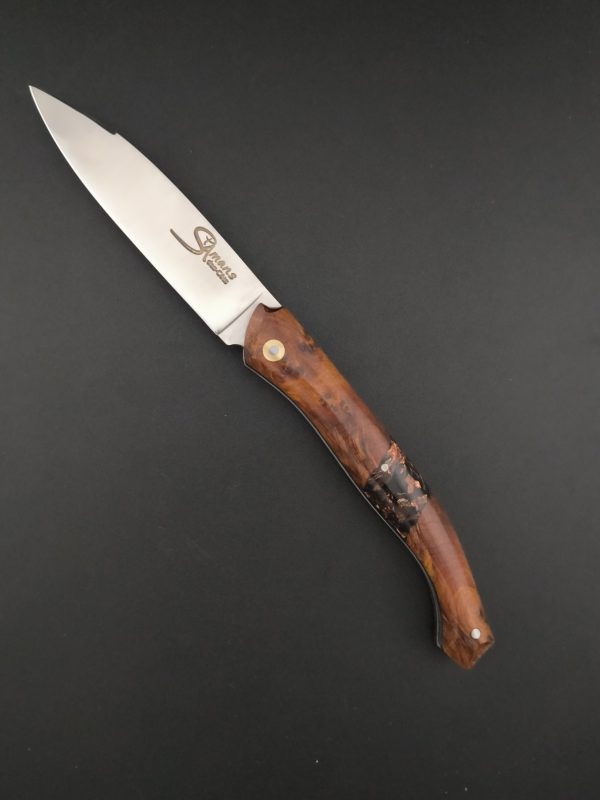 Le couteau Saint-Amans-des-Cots loupe de thuya et résine