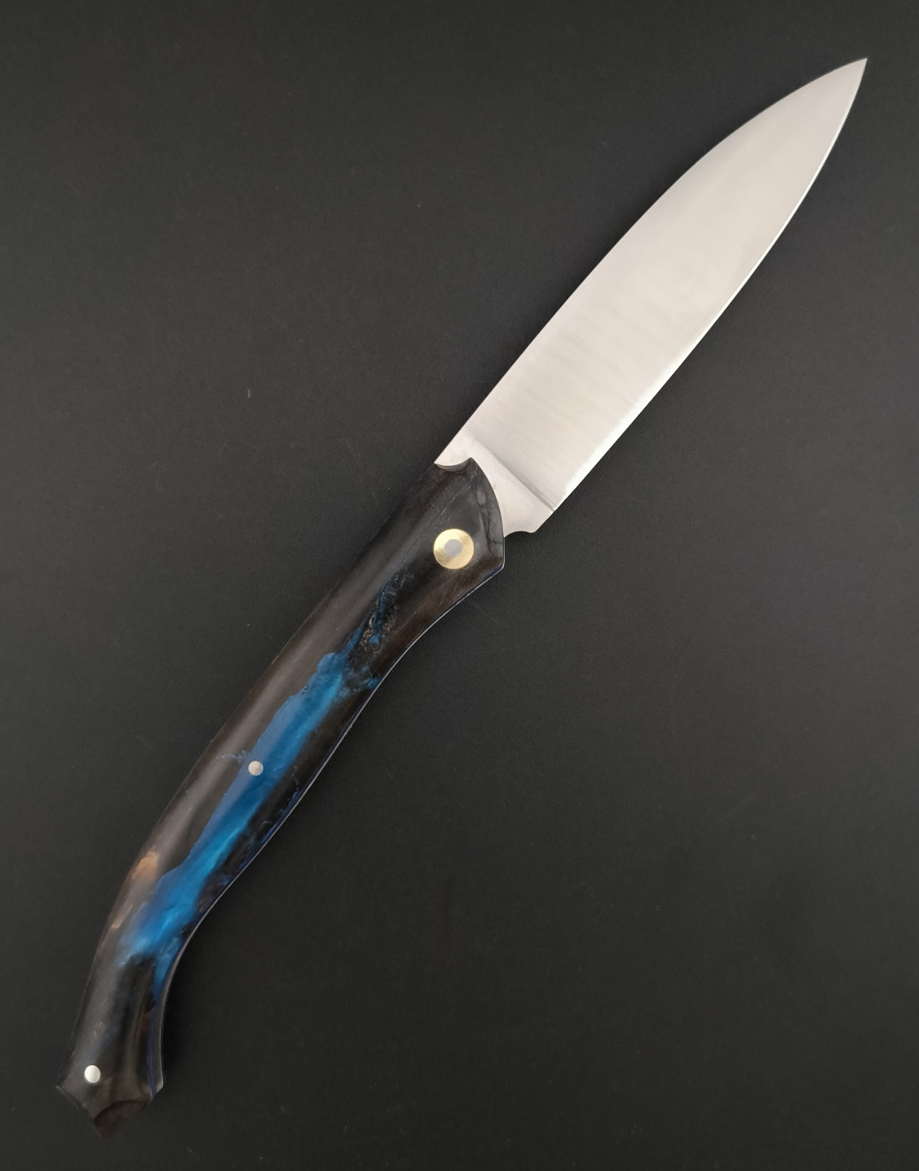 Le couteau Saint-Amans-des-Cots en composite résine et fourche de peuplier stabilisé. – Image 3