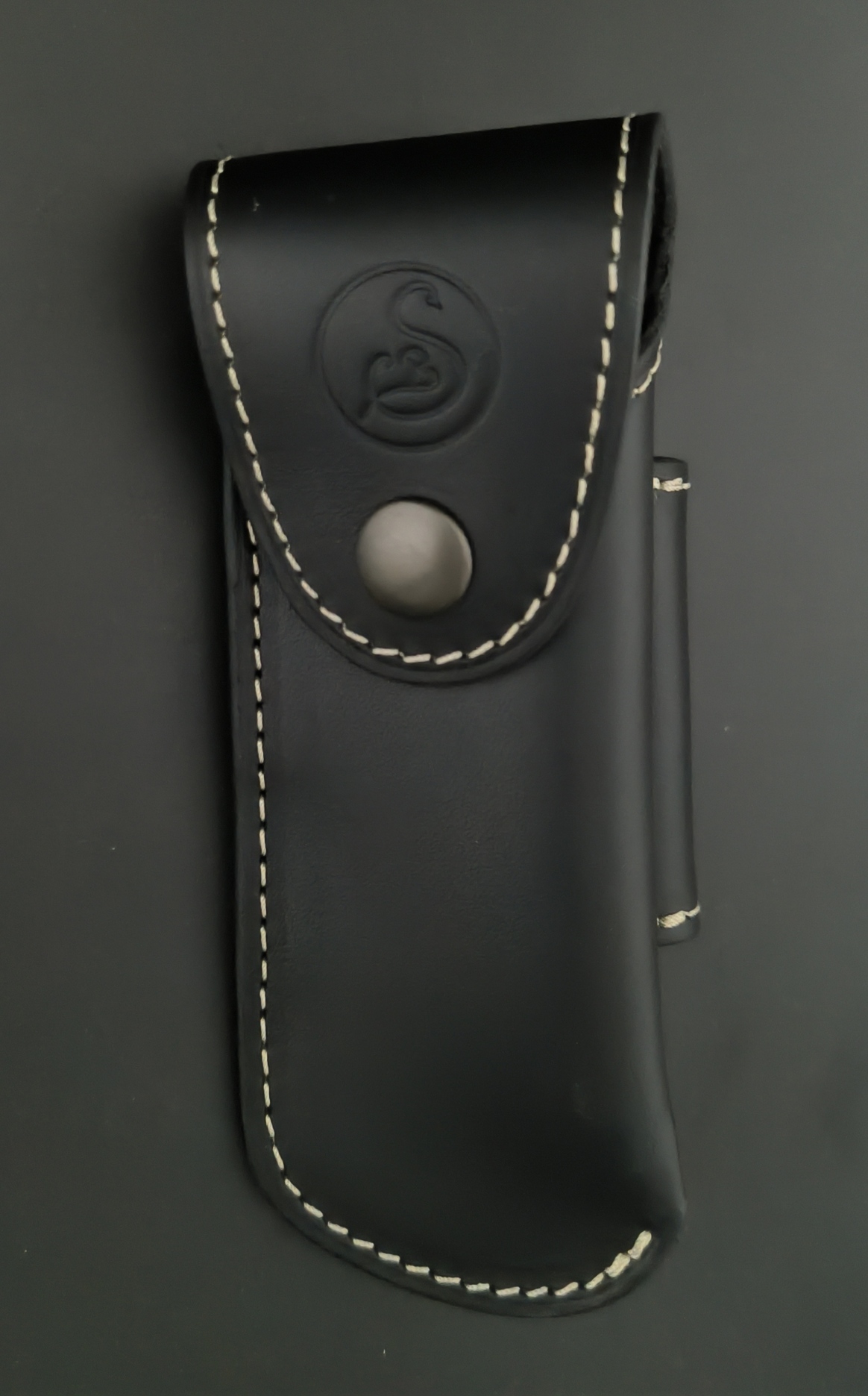 Etui noir en cuir ceinture pour couteau