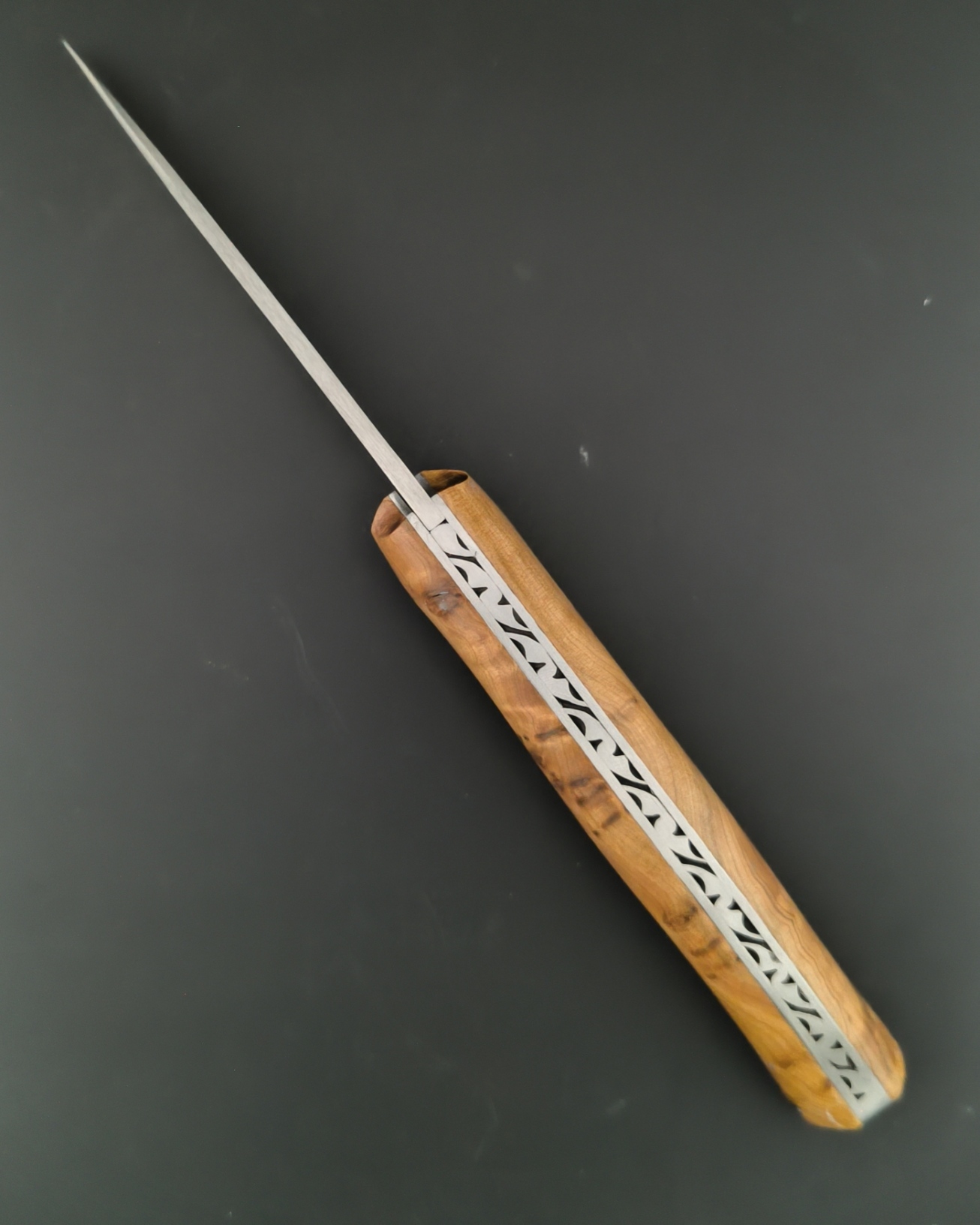 Le couteau Saint-Amans-des-Cots Loupe de genévrier – Image 2